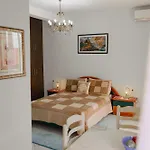 Thimios * Sarandë