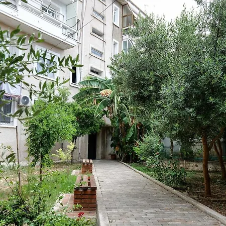Thimios Apartment *