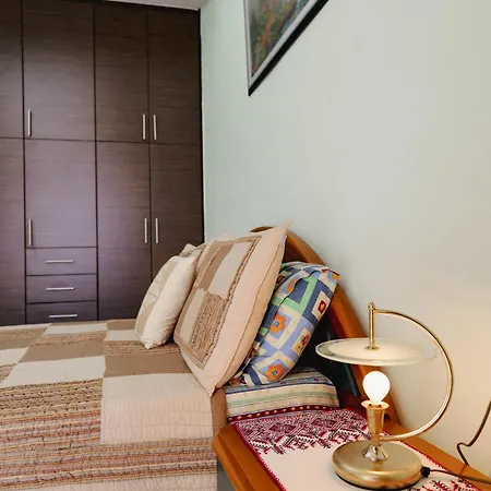 Apartment Thimios